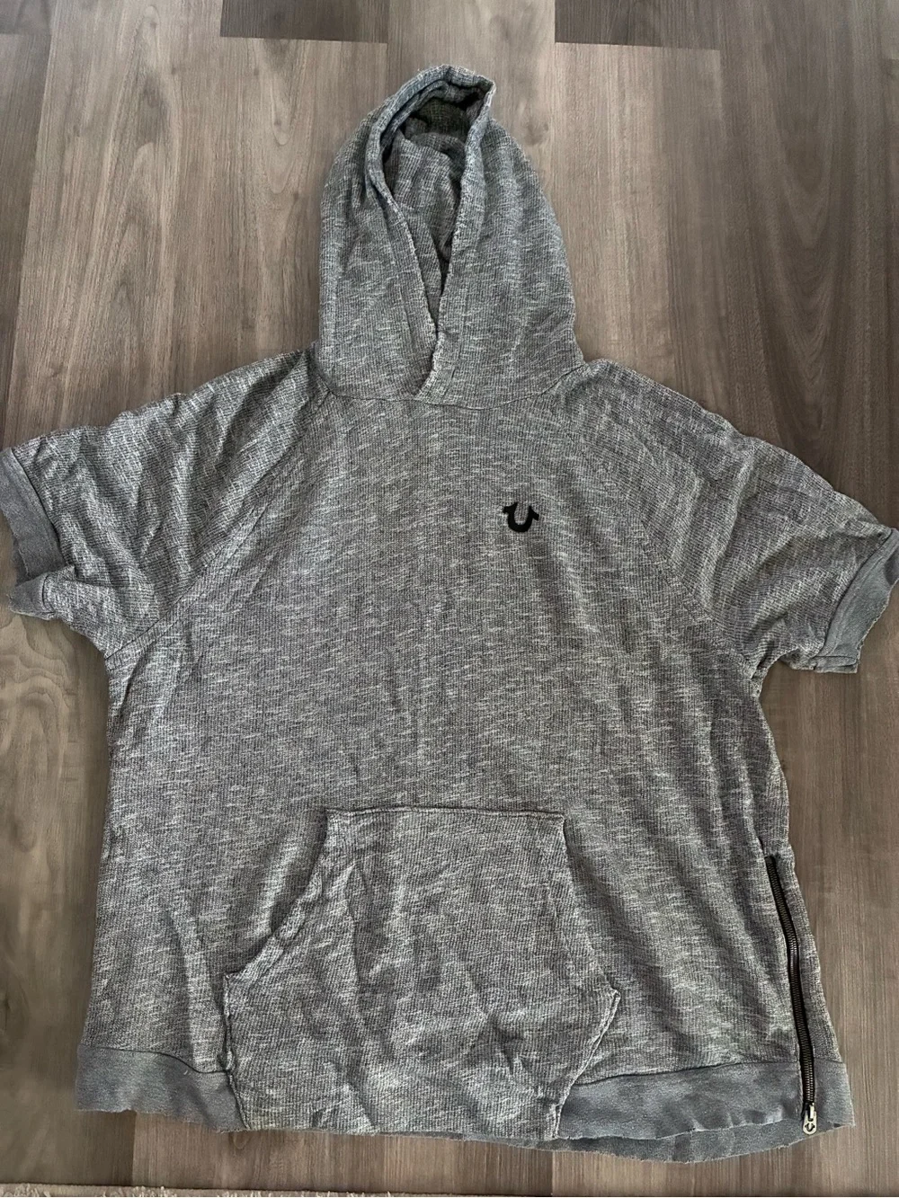 True Religion Gray Short-Sleeve Hooded Pullover